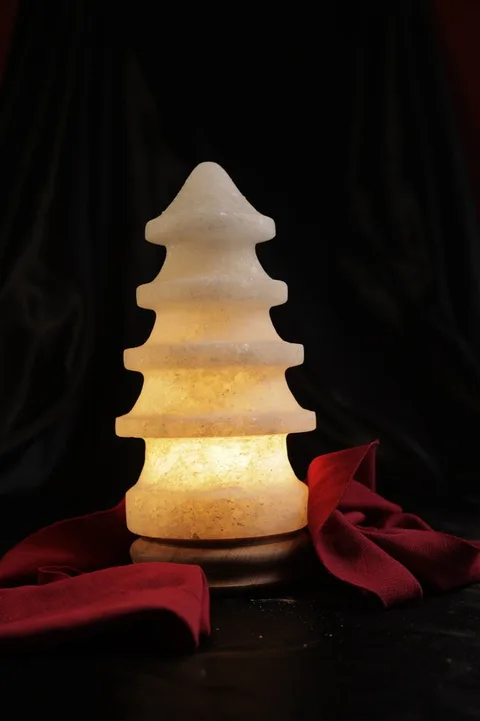 Doğal Çam Ağacı Tasarımlı Çankırı Kaya Tuzu Lambası