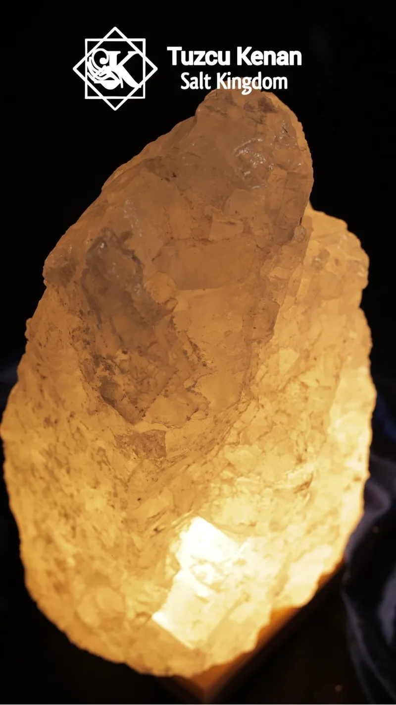 1-2 Kg Çankırı Kristal Tuz Lambası Ahşap Kaideli Doğal Dekoratif Ortam Lambası